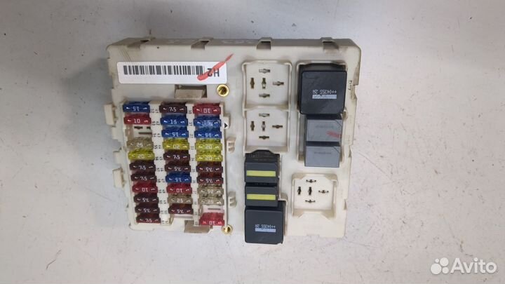 Блок предохранителей Ford Focus 1, 2004