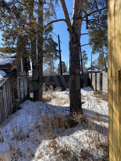 Дом 16 м² на участке 4 сот.