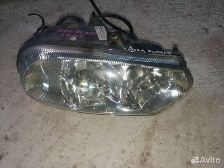 Фара передняя правая Alfa Romeo 156