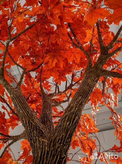 Искусственное дерево 