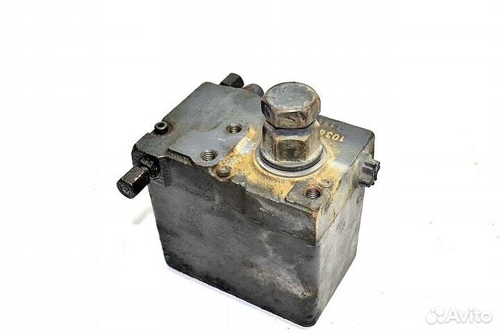 Насос подъема кабины mercedes-benz Actros MP2/MP3