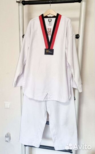 Форма для тхэквондо