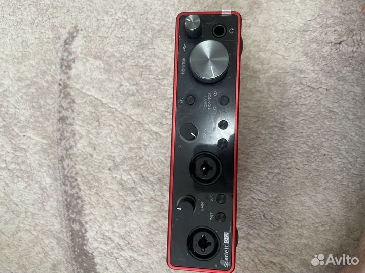 Focusrite Scarlett 2i2 Studio 3rd gen