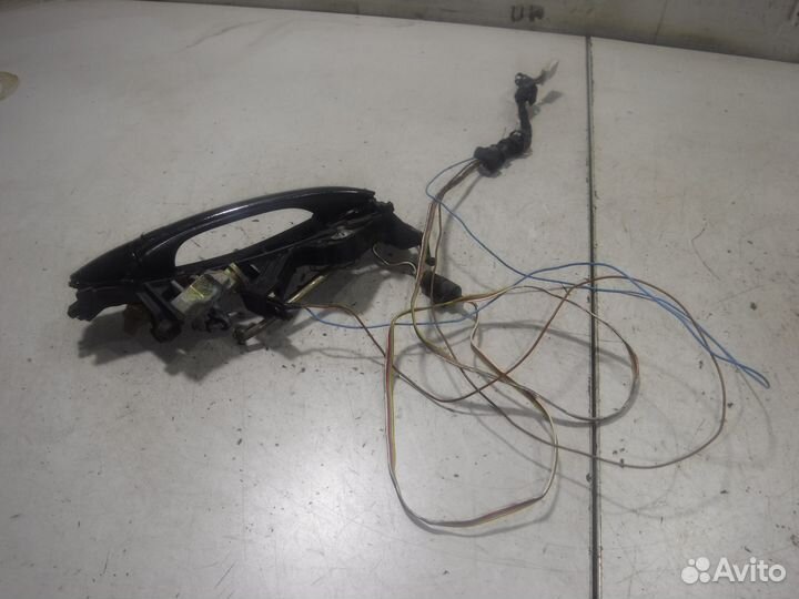 Ручка двери задней наружная Mercedes W220 S Class