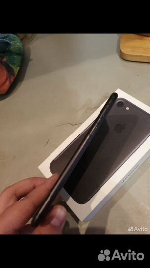 iPhone 7, 32 ГБ