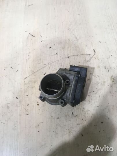 Дроссельная заслонка Пассат Б6 1.8 турбо