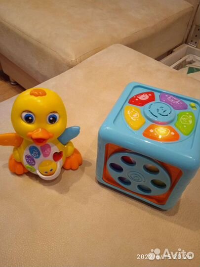 Развивающий кубик baby go