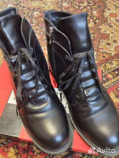 Ботинки женские