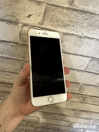 iPhone 8, 64 ГБ