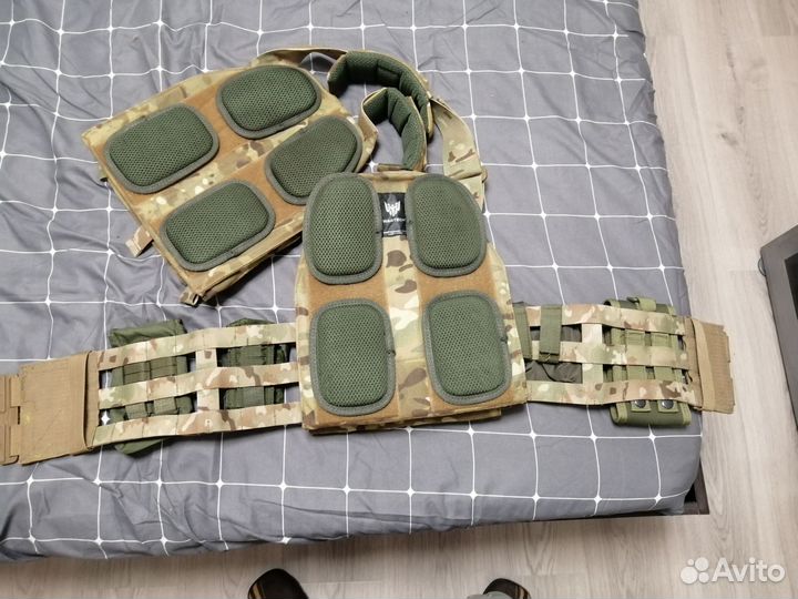 Плитник, плиты, пояс