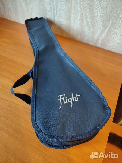 Укулеле flight