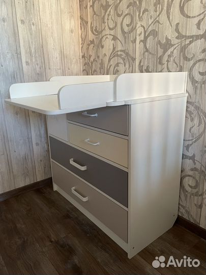 Пеленальный комод