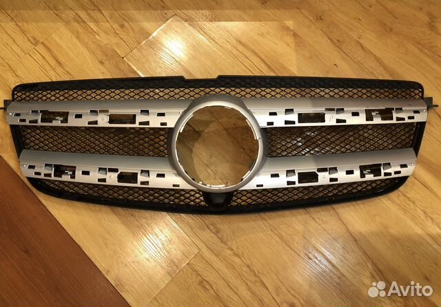 Решетка радиатора Mercedes Benz GL