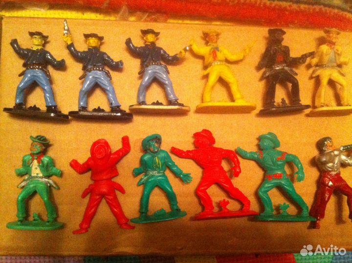 Солдатики Индейцы Ковбои гдр + Нюрберг олово