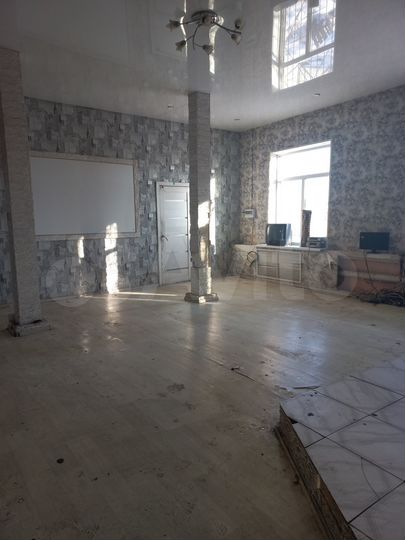 Гостиница, 326 м²
