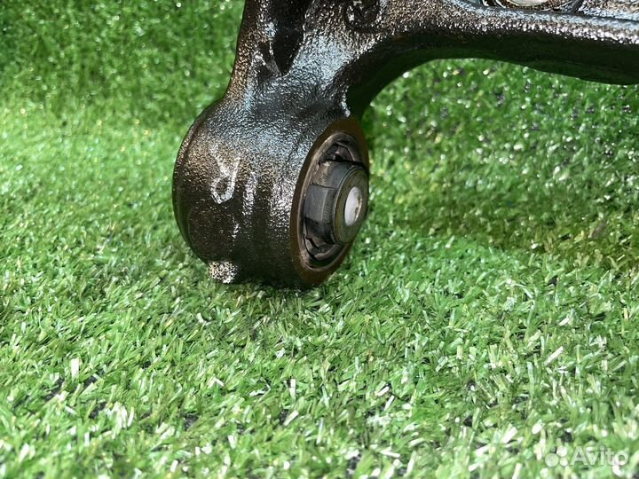 Кулак поворотный задний правый Mazda Cx5 KE 2.0 PE