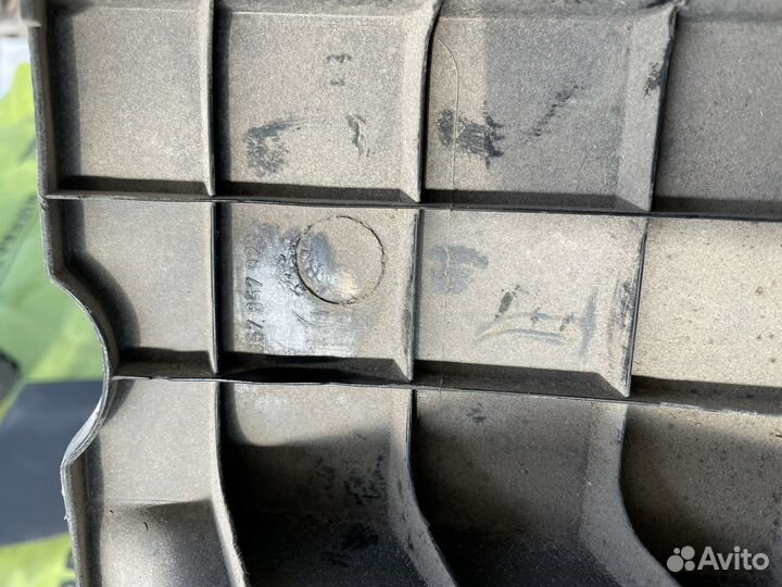 Пластик салона Volkswagen polo