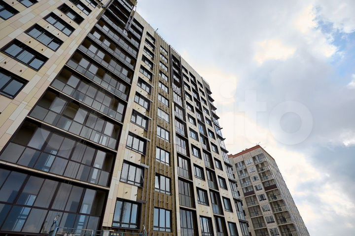 3-к. квартира, 53 м², 8/10 эт.