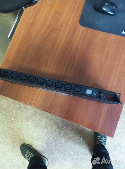 Распределитель питания APC Rack AP7920