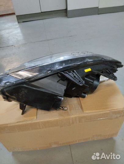 Фара передняя правая Ssang Yong Actyon 2013