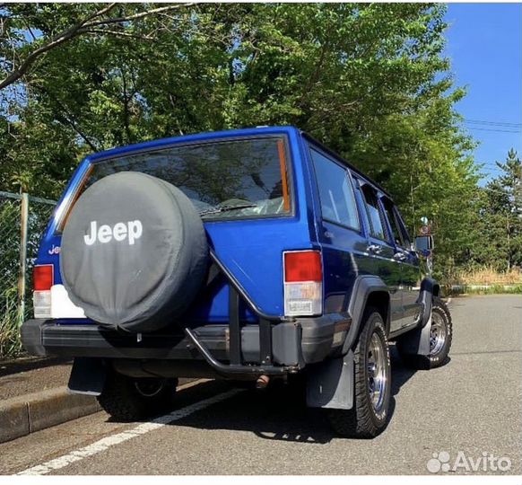 Задний бампер Jeep Cherokee xj