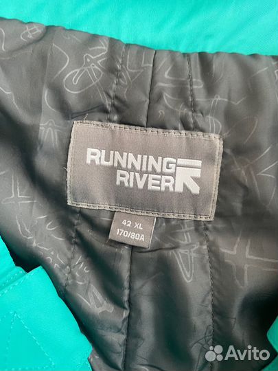 Сноубордический костюм женский