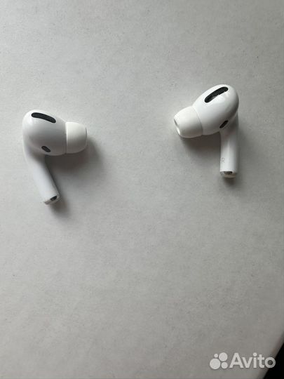 Беспроводные наушники apple airpods pro 1