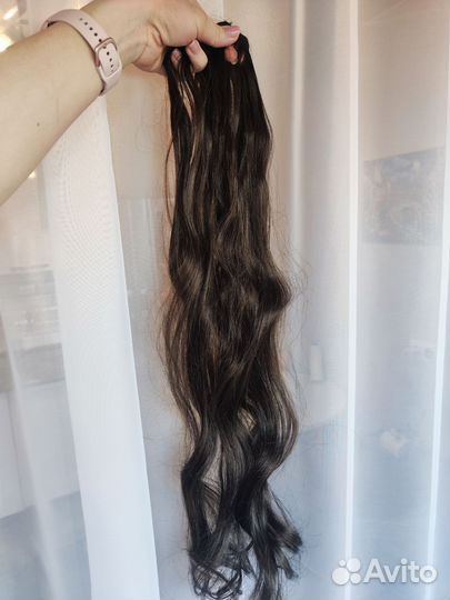 Волосы на заколках