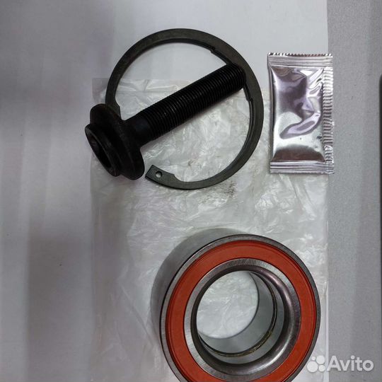 Ступичный подшипник audi 80 b4