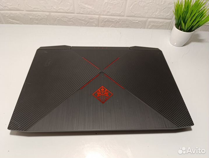 HP omen core i7-7700HQ/GTX 1050 Ti