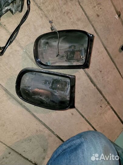 Накладка зеркала левая на мерседес 220