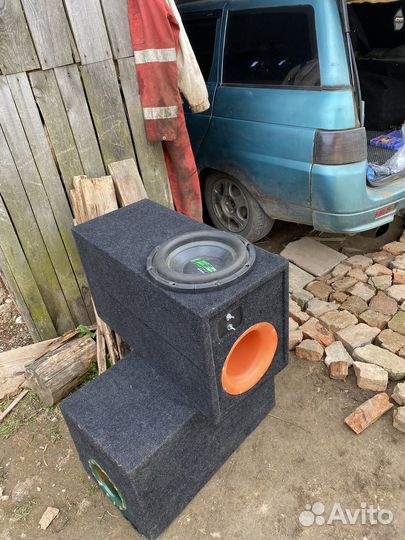 Сабвуфер 12 дб 252