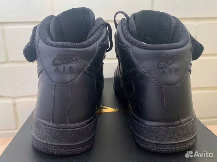 Кроссовки Nike Air Force 1 '07 Mid Triple Black