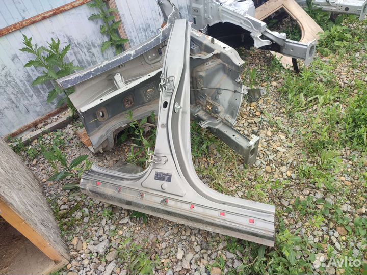 Порог правый стойка двери Киа Соул 2 PS 15-19г