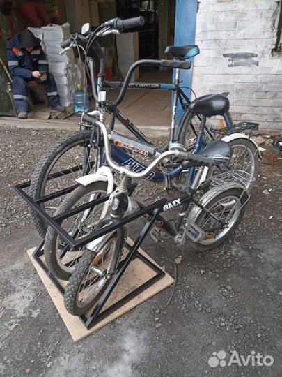 Велопарковка усиленная на 3 места