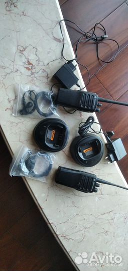 Радиостанция motorola dp1400