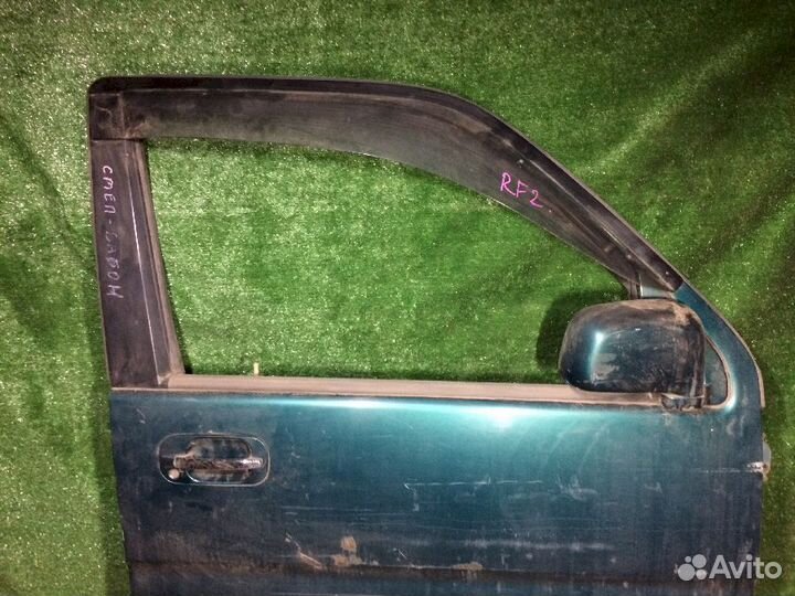 Дверь передняя правая Honda Stepwgn RF1 RF2 Зелена