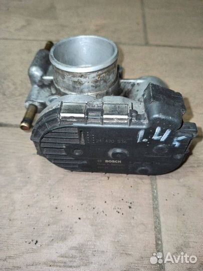 Дроссельная заслонка Opel Astra H 2004 1928498092