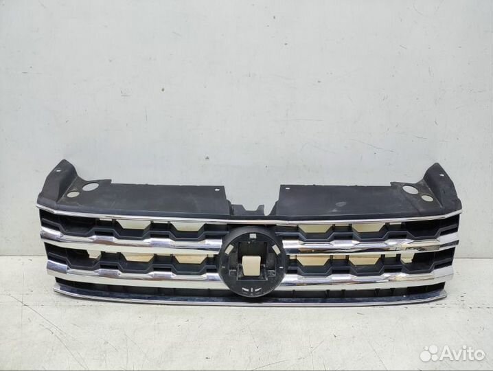 Решетка радиатора Volkswagen Teramont 1 2017