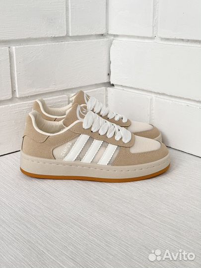 Новые женские летние кроссовки Adidas