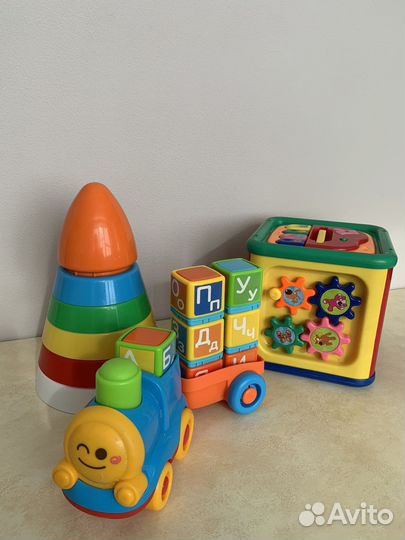 Развивающие игрушки