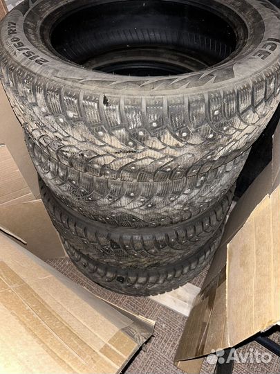 Pirelli Formula Ice 215/60 R17