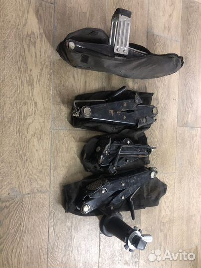 Домкрат для нивы