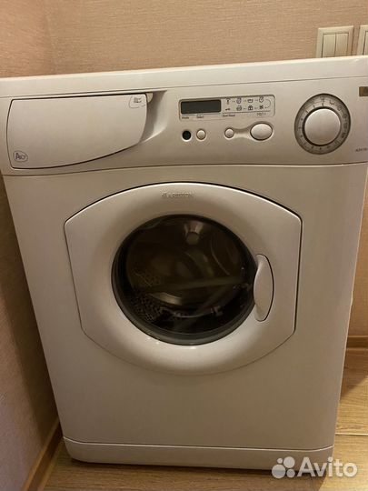 Стиральная машина ariston