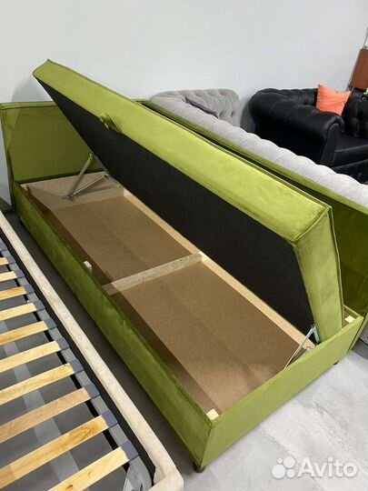 Тахта в стиле Лофт