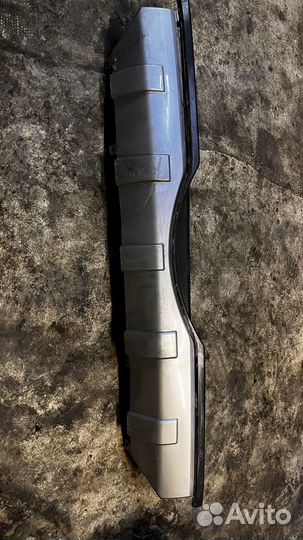 Бампер задний mitsubishi pajero