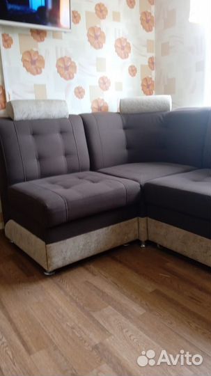 Угловой диван