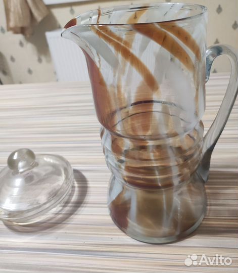 Кувшины и графины