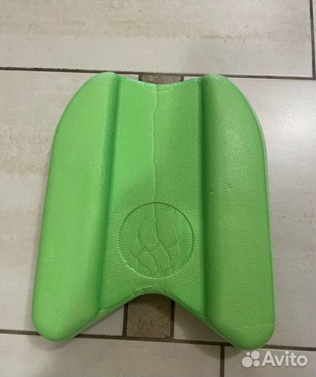 Доска для плавания фирмы mad wave