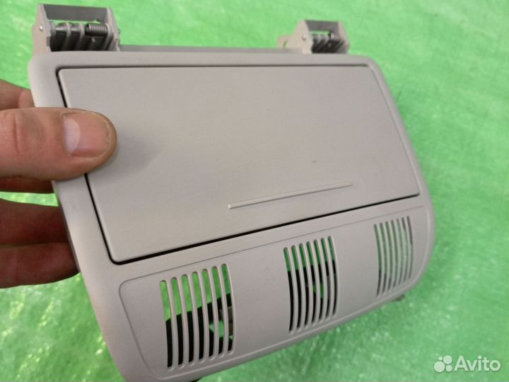 Подочечник skoda rapid 1 оригинал
